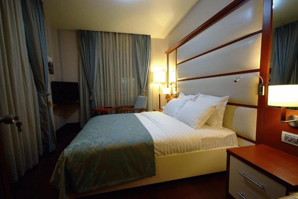 Dareyn Hotel Истанбул Екстериор снимка